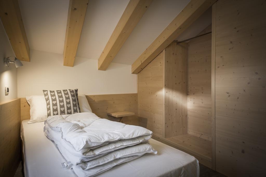 Aparthotel Dolomites Living&Relax Commezzadura Bilik gambar