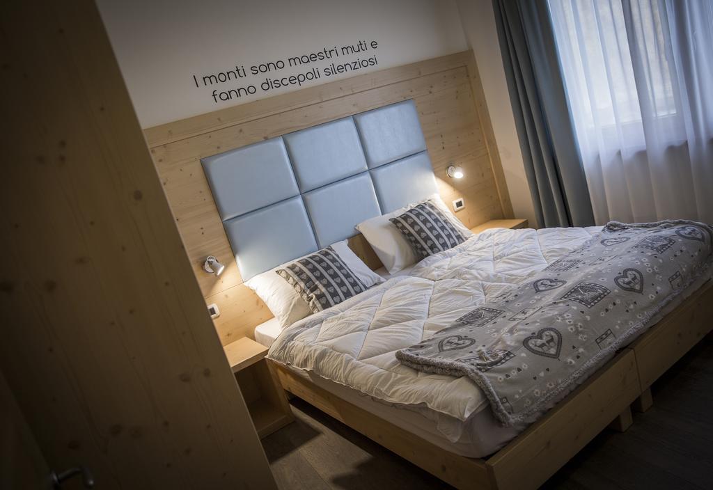 Aparthotel Dolomites Living&Relax Commezzadura Luaran gambar