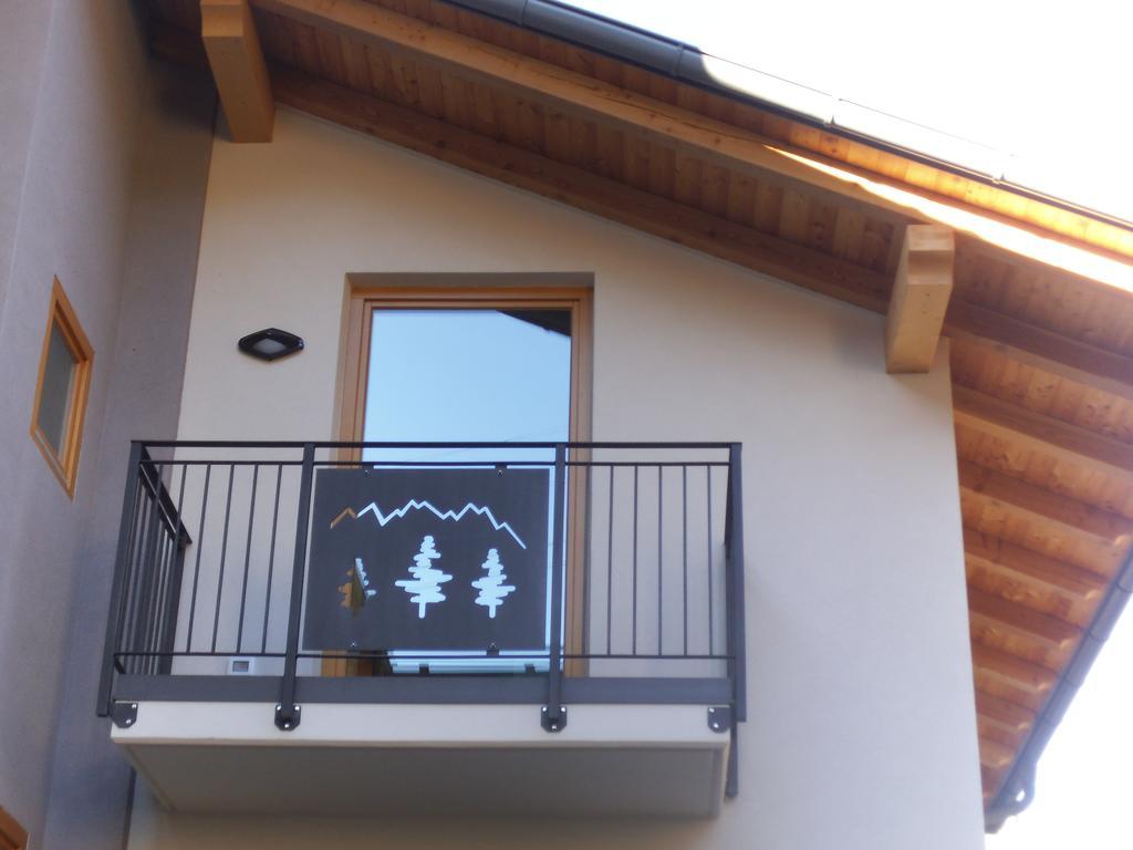 Aparthotel Dolomites Living&Relax Commezzadura Bilik gambar