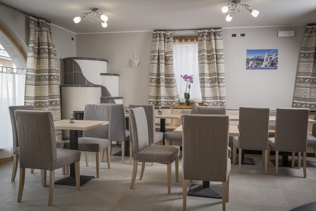 Aparthotel Dolomites Living&Relax Commezzadura Luaran gambar