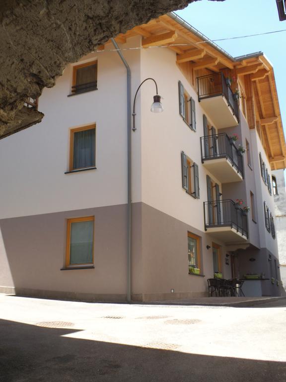 Aparthotel Dolomites Living&Relax Commezzadura Luaran gambar